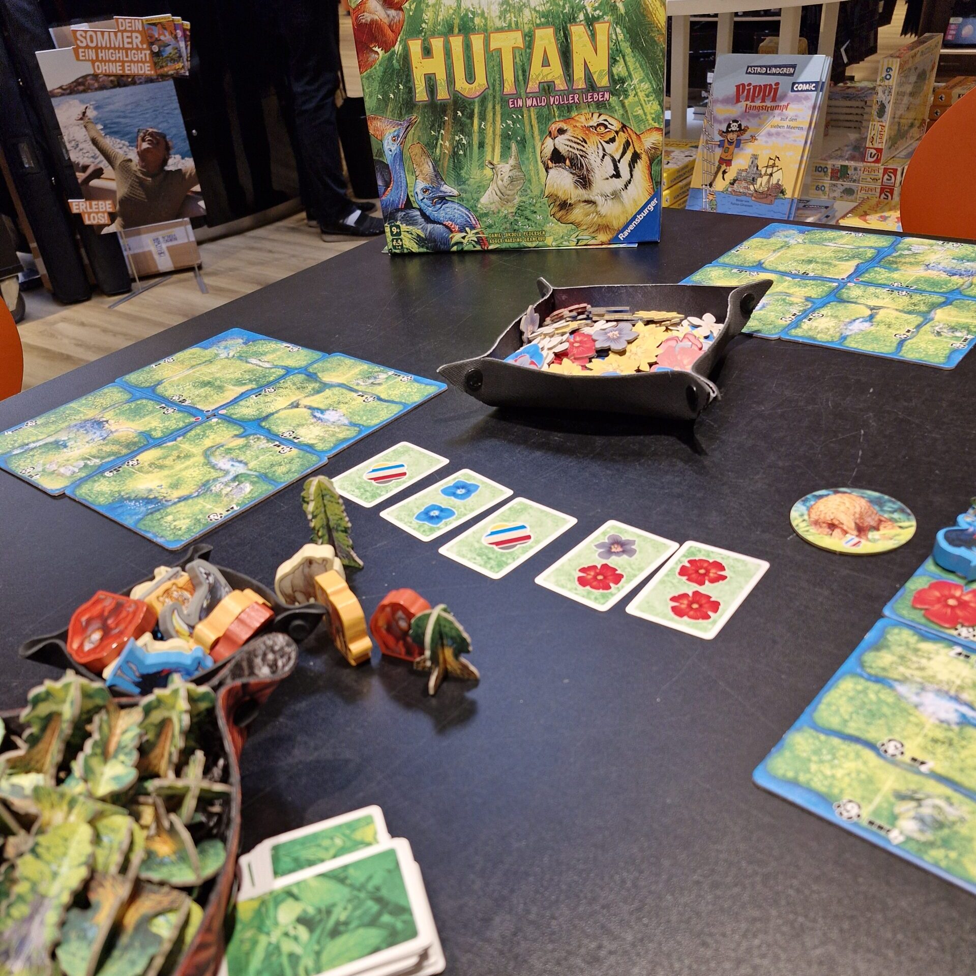wESEL spielt in der Mayerschen Buchhandlung - Hutan