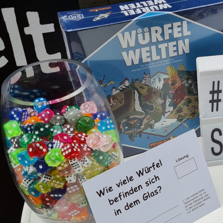 wESEL spielt bei Wesel erleben 2022 - Würfelglas